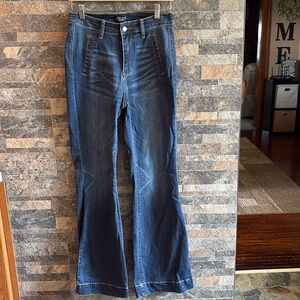 Judy Blue | High Rise Flare Denim Jeans Size 7/28